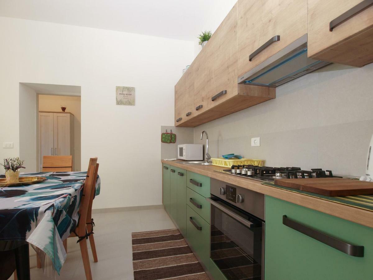 Apartments Ana 1707 Banjole Eksteriør billede